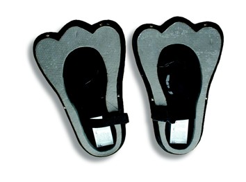 3 Toe Feet Bases